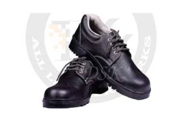 Nitrile Rubber Sole Safety Shoes in Dubai